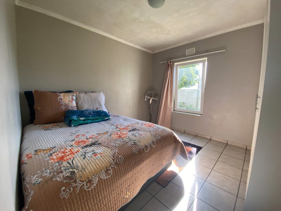 2 Bedroom Property for Sale in Klein Drakenstein Western Cape